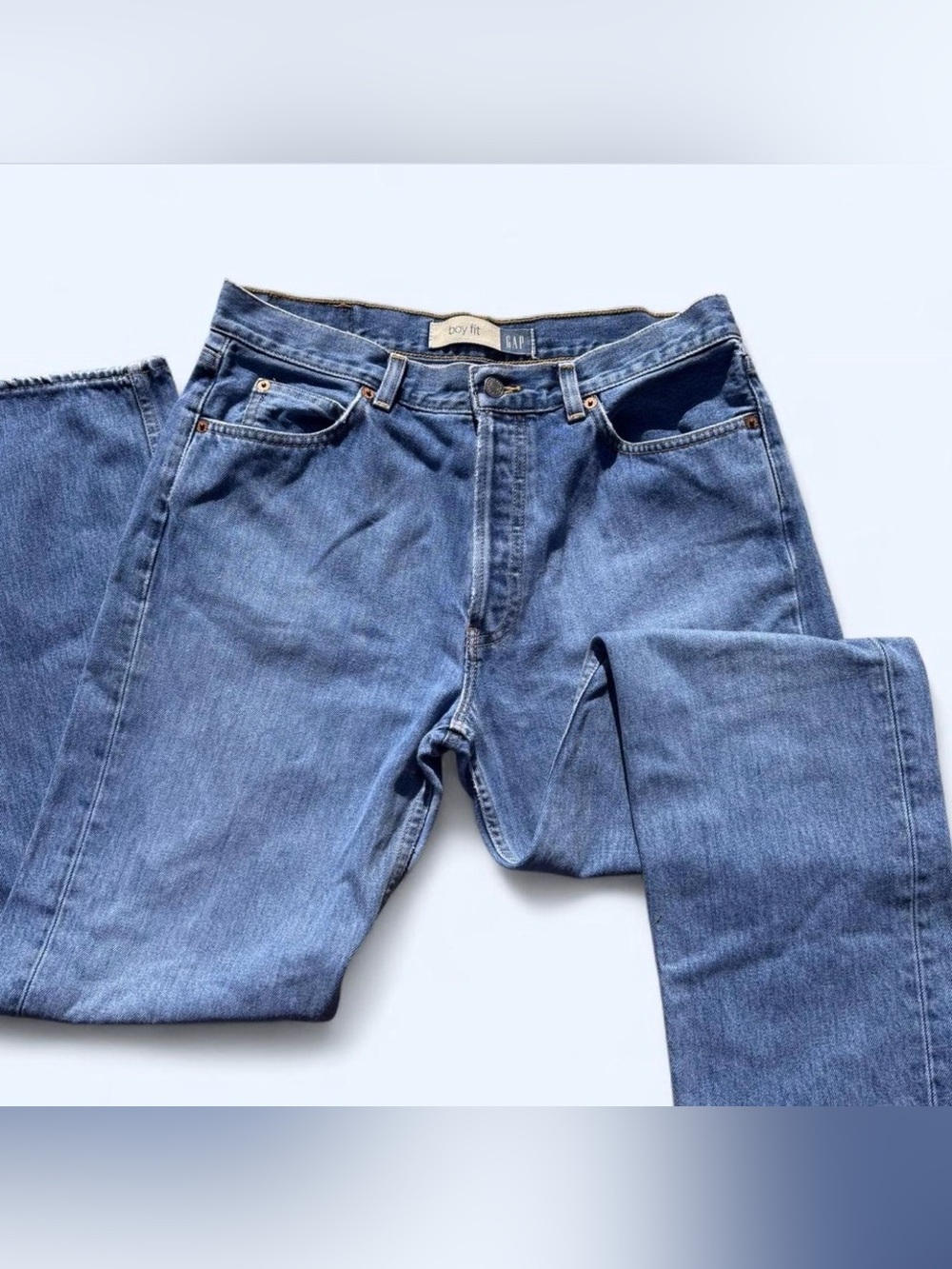 GAP women’s Mid Blue Straight Jeans